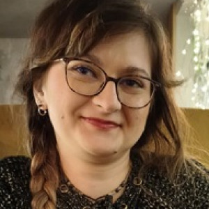 Joanna Kobylańska-Butrym - editor and journalist of the rynekzdrowia.pl portal and Rynek Zdrowia magazine. In her daily work she deals with current news and issues related to health and medicine. Previously associated with Wirtualna Polska and the lifestyle area, among others she created content for the WP Kobieta portal.